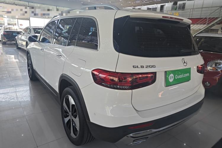 Mercedes-Benz GLB 200 2021 — 4