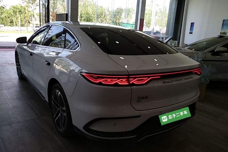 BYD Han 2023 — 4