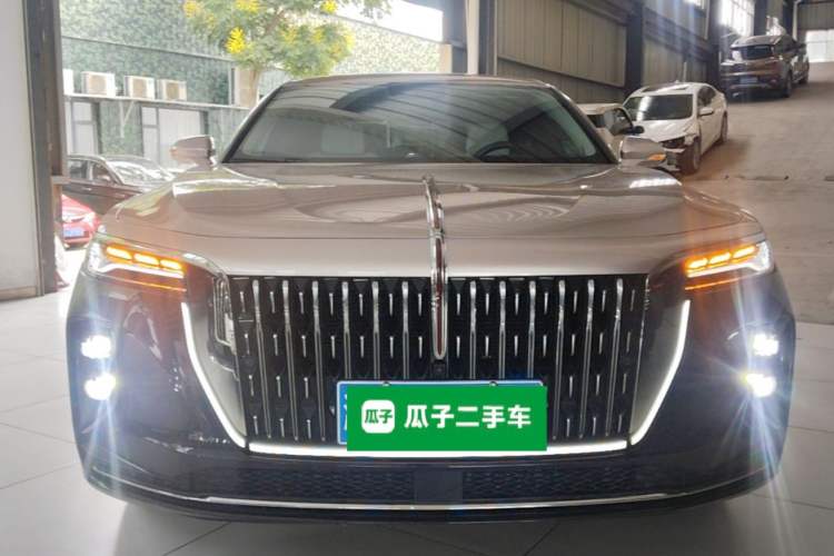 Hongqi h9 2025 — фото 2