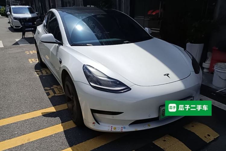 Tesla Model 3 2021 — 3