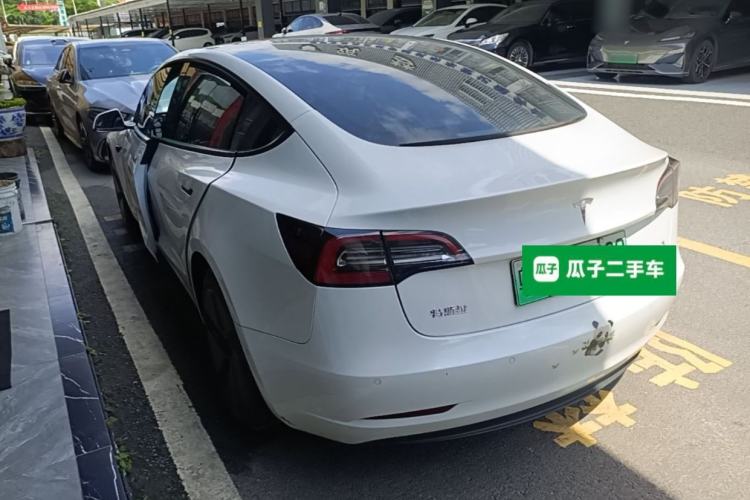 Tesla Model 3 2021 — 4