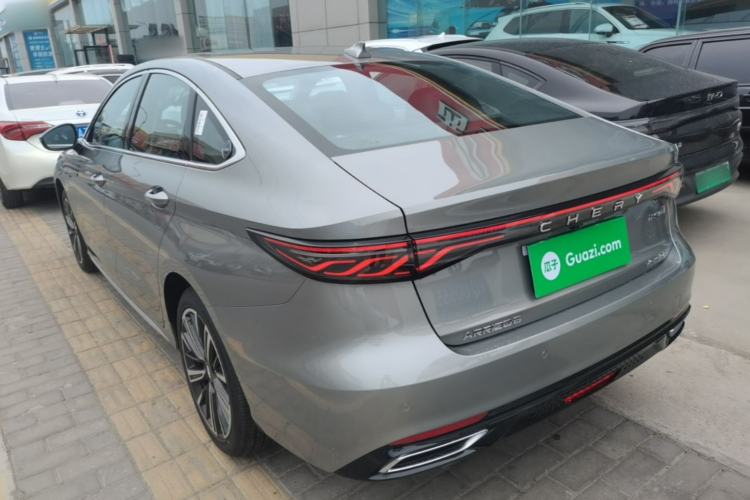 Chery Arrizo 8 2025 — 4