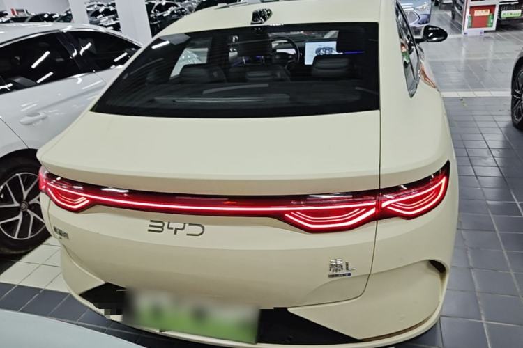 BYD Qin L 2025 — фото 5