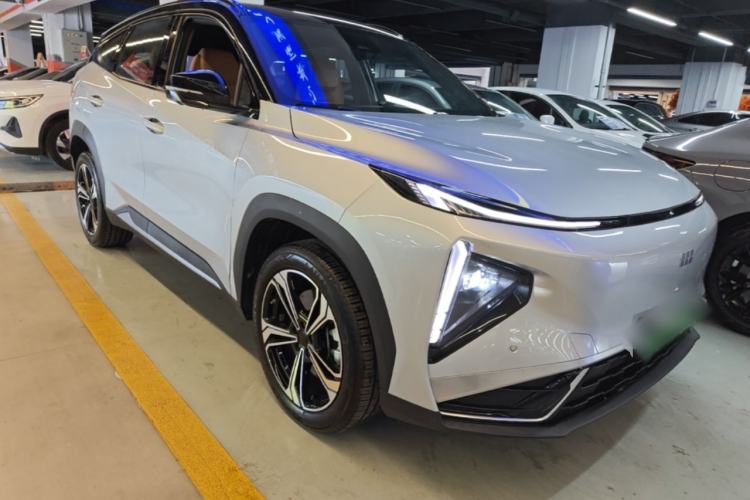 Geely Galaxy L7 2025 — 3