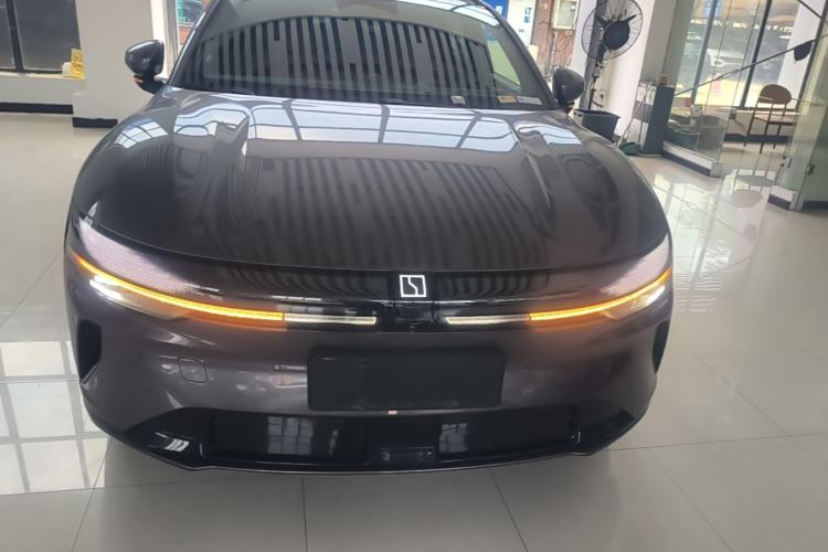 Zeekr 007GT 2025 — 2
