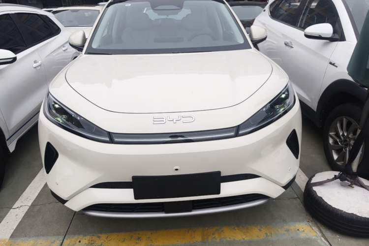 BYD Sealion 05 EV 2025 — фото 2