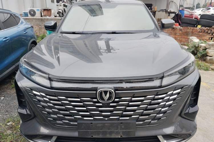 ChangAn CS75 PLUS 2023 — 2