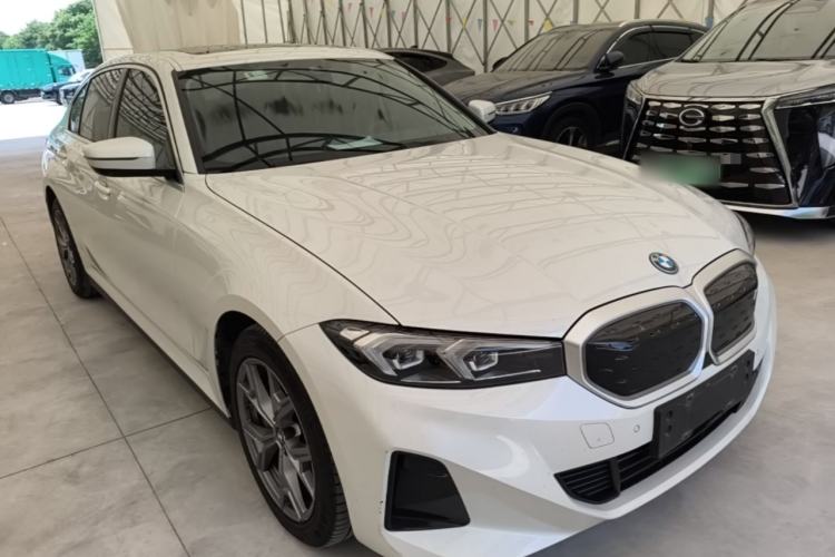 BMW i3 2024 — 3
