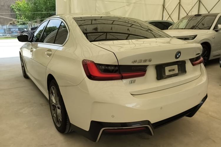BMW i3 2024 — 4