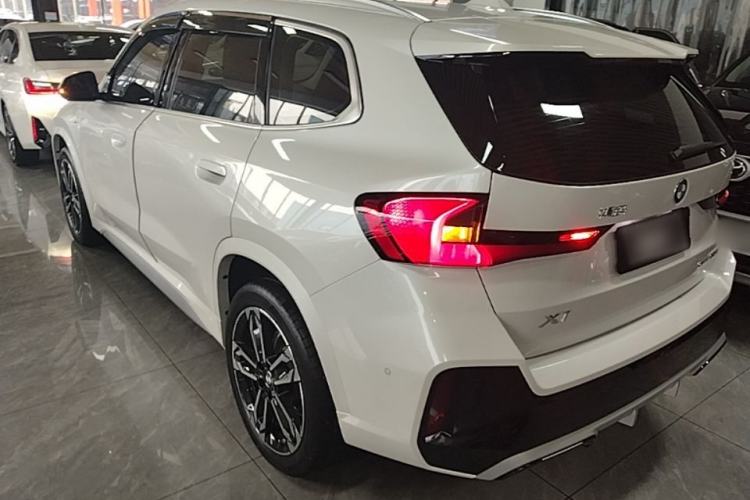 BMW X1 2023 — фото 4
