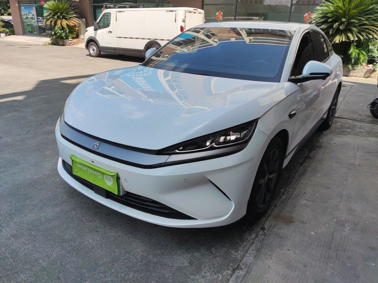 BYD Qin L 2025 — фото 1