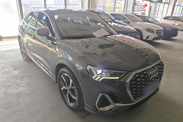 Audi Q3 2020 — 3