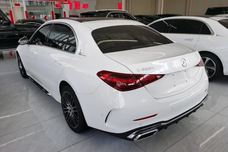 Mercedes-Benz C 260 L 2025 — фото 4
