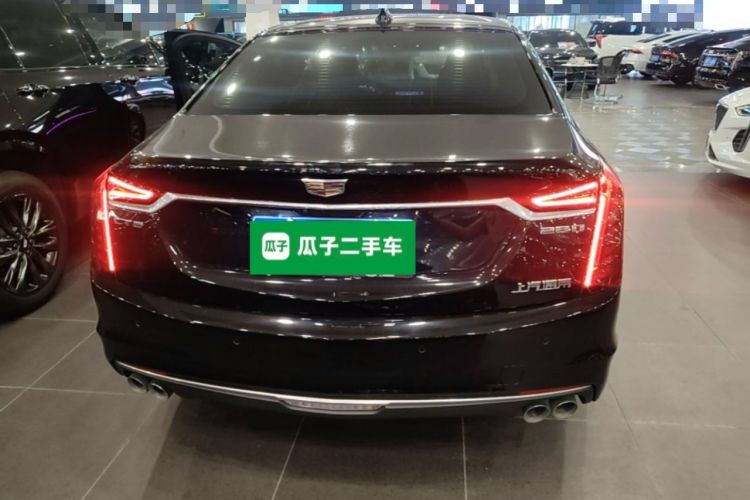 Cadillac CT6 2022 — 5