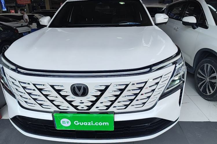 ChangAn CS75 PLUS 2025 — фото 2