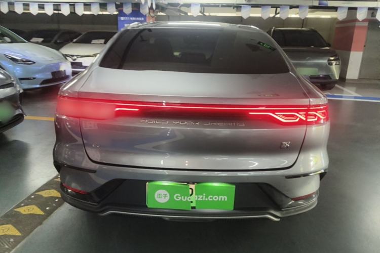 BYD Han 2022 — 5