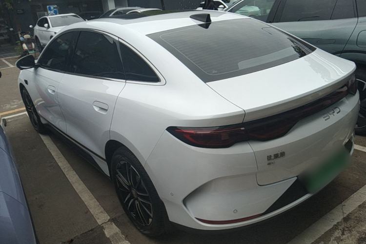 BYD Qin L 2025 — 4