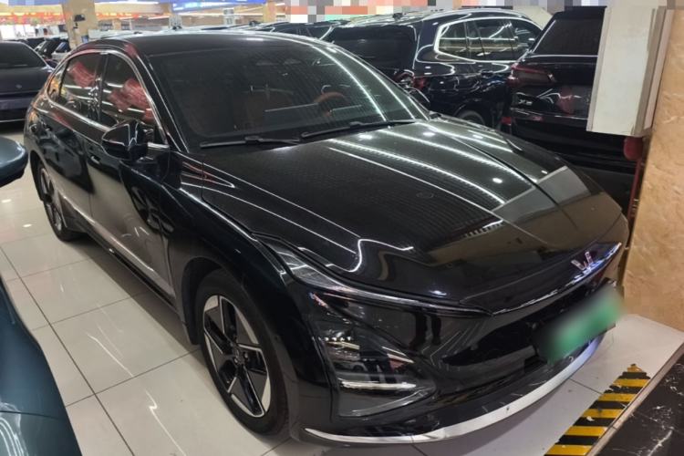 Wuling Xingguang 2025 — 3