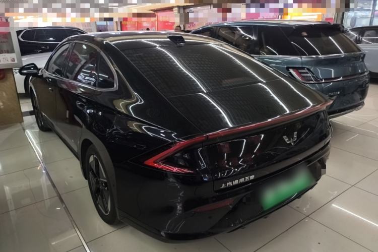 Wuling Xingguang 2025 — 4