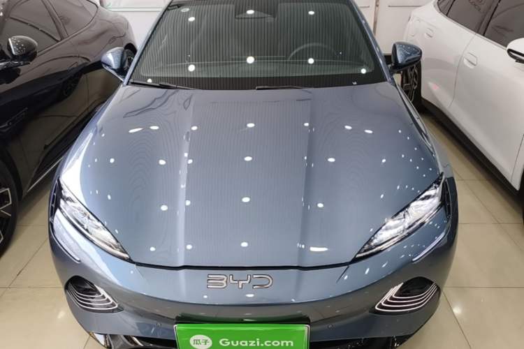 BYD Seal 2025 — 2