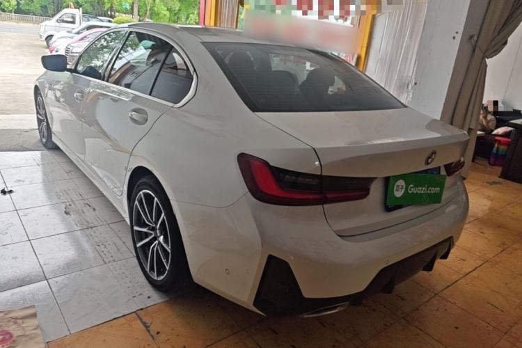 BMW 325Li 2024 — 4