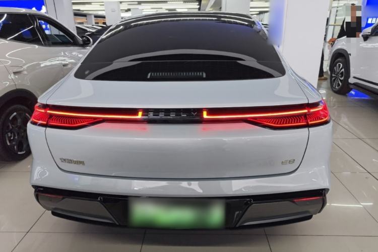Geely Galaxy E8 2024 — 5