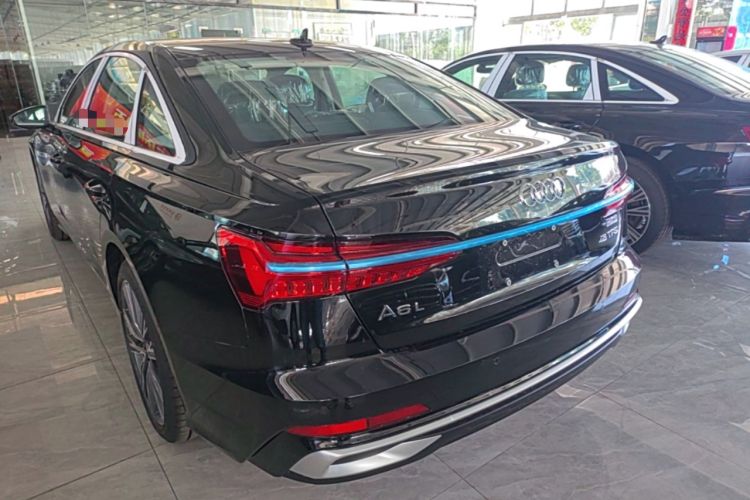 Audi A6L 2026 — фото 4