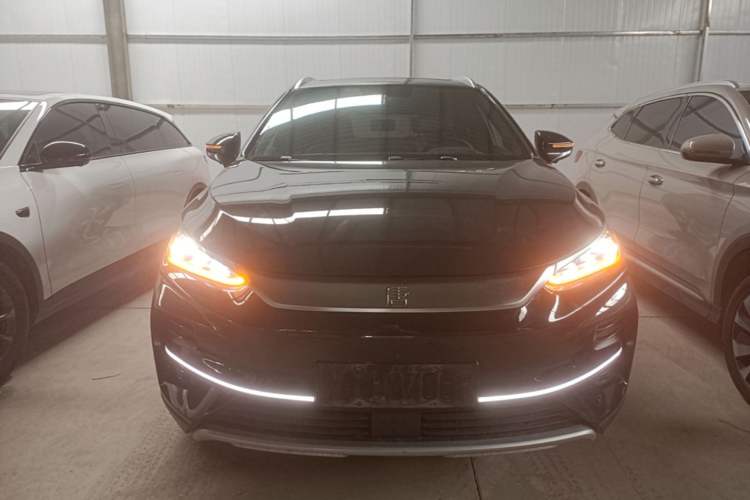 BYD Tang 2022 — 2