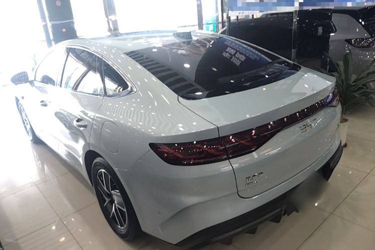 BYD Qin L 2025 — фото 4