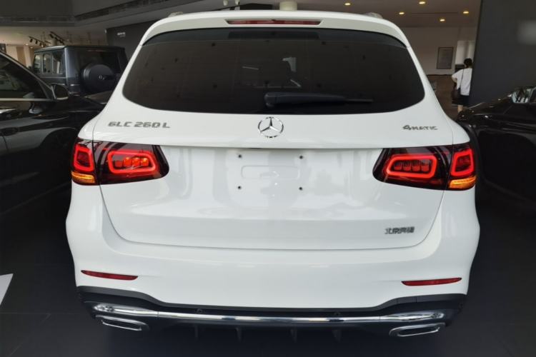 Mercedes-Benz GLC 260 L 2022 — фото 5