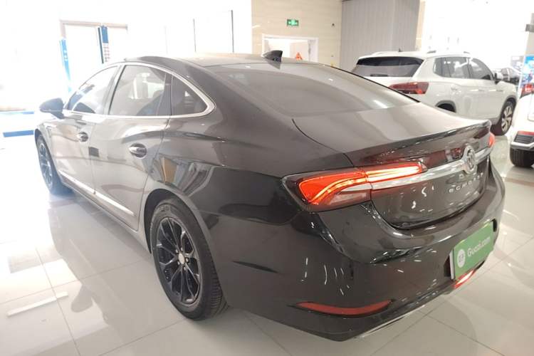Buick LaCrosse 2022 — 4