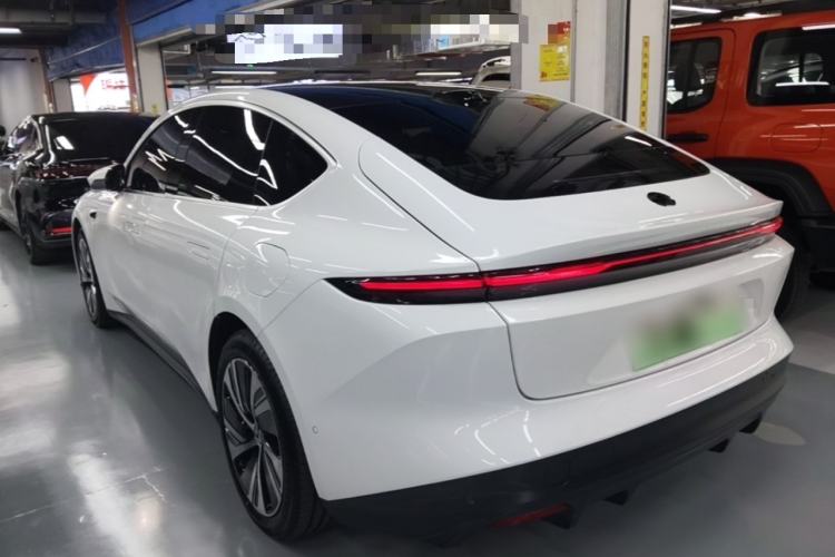 NIO ET5 2022 — 4