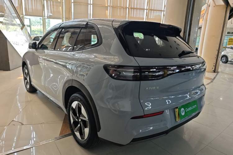 Geely Galaxy E5 2024 — 4