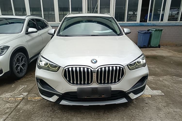 BMW X1 2021 — 2