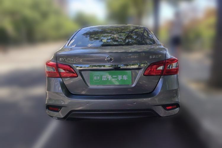 Nissan Sentra 2022 — 3