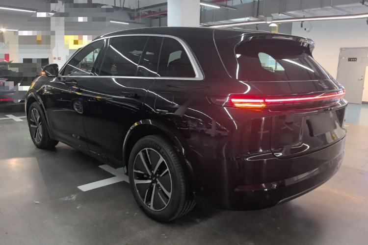Li Auto L7 2024 — 4