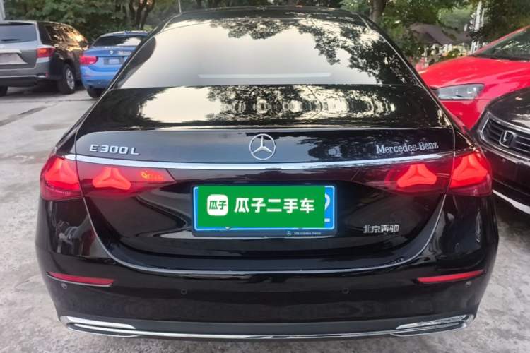 Mercedes-Benz E 300 L 2025 — 5