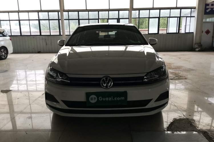 Volkswagen Polo 2019 — 2