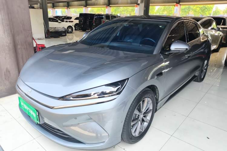 BYD Qin L 2025 — фото 1