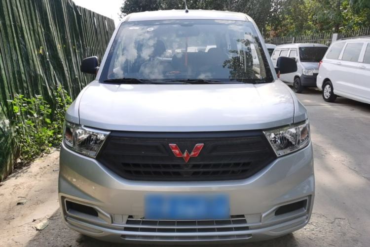 Wuling Hongguang V 2022 — 2