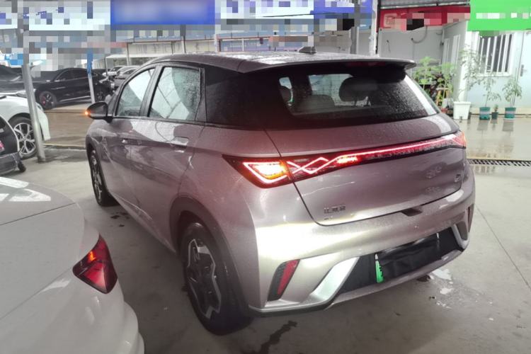 BYD Dolphin 2021 — 4