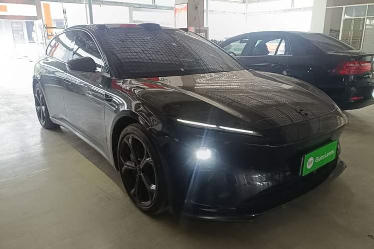 NIO ET5T 2025 — 3