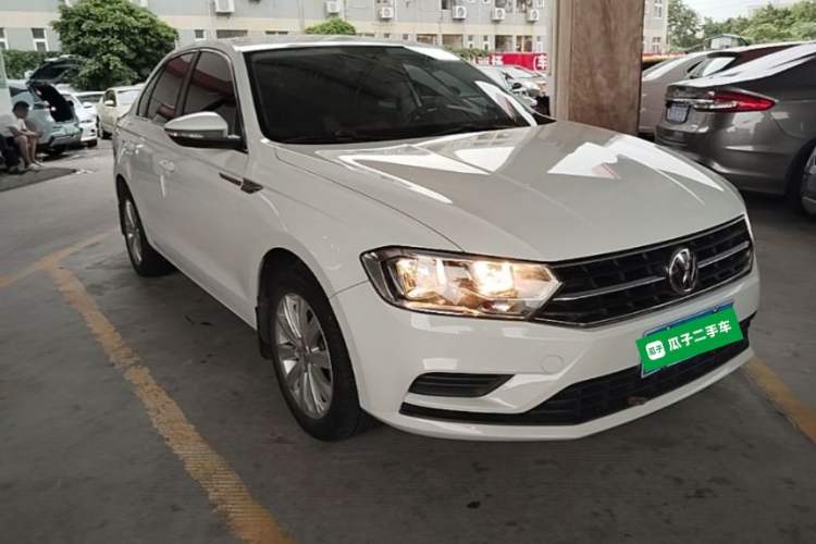 Volkswagen Bora 2019 — 3