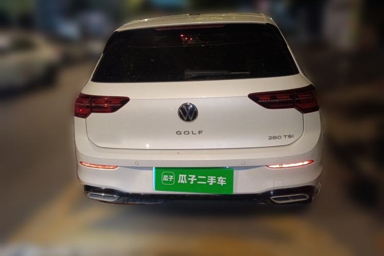Volkswagen Golf 2023 — 5