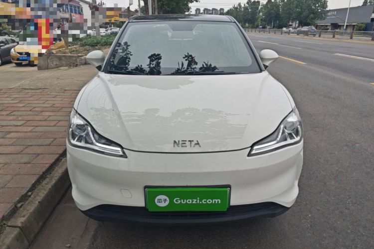 Neta V 2021 — 2