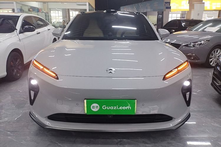 NIO ET5T 2025 — 2