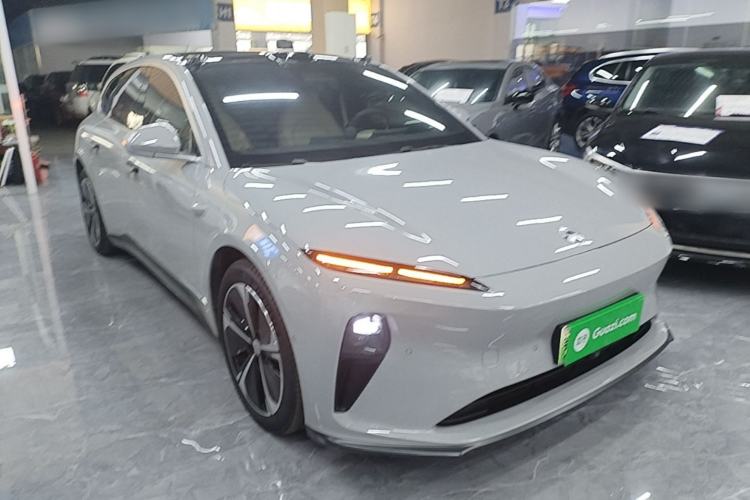 NIO ET5T 2025 — 3