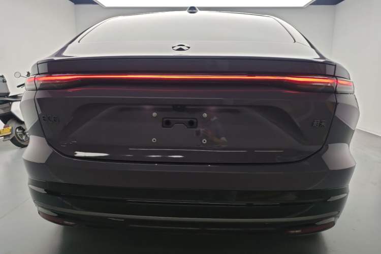 NIO EC6 2025 — 5