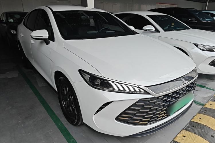 BYD Qin PLUS 2025 — фото 3