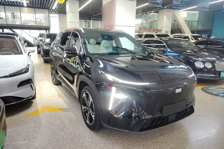Geely Galaxy L7 2023 — 3